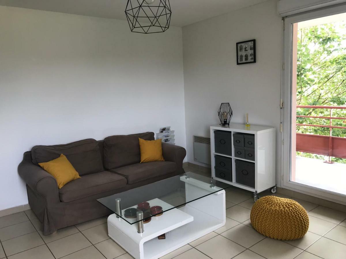 Appartement Au Milieu Des Lacs, Au Bord Du Guiers Aoste ภายนอก รูปภาพ